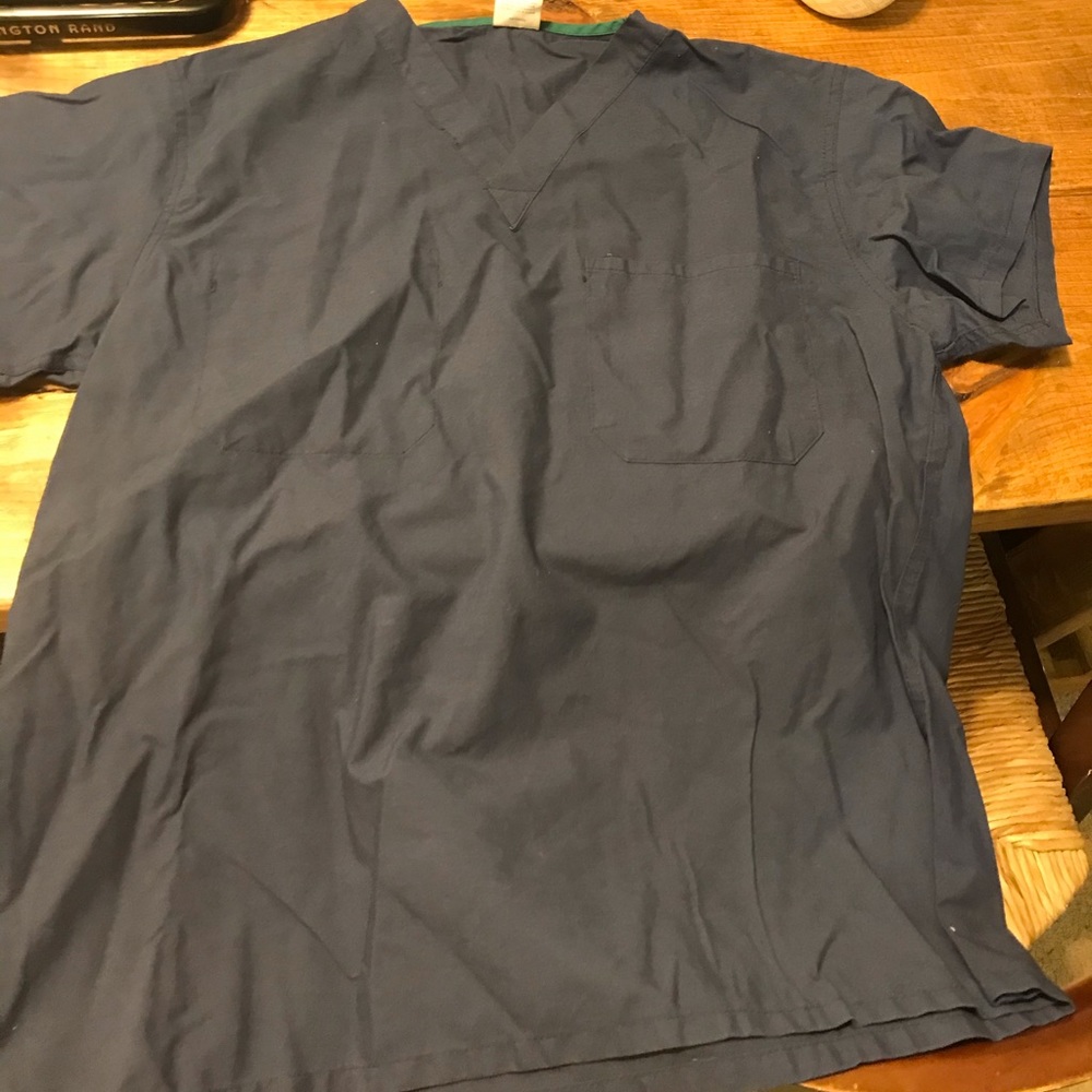 Unisex medium scrubs
